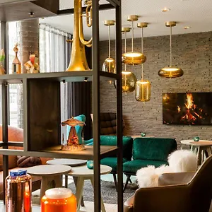 Hotel One München-westend