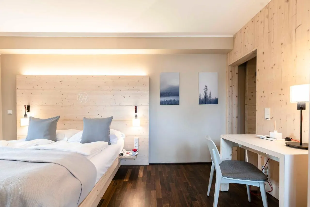 Feldmochinger Hof Hotel Munich