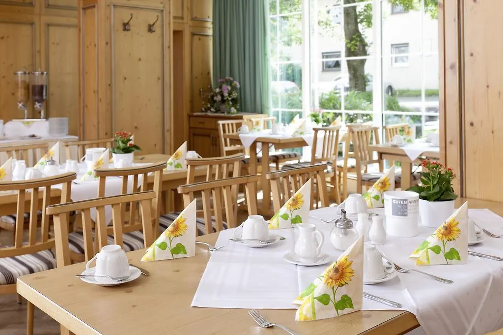 Feldmochinger Hof Hotell München